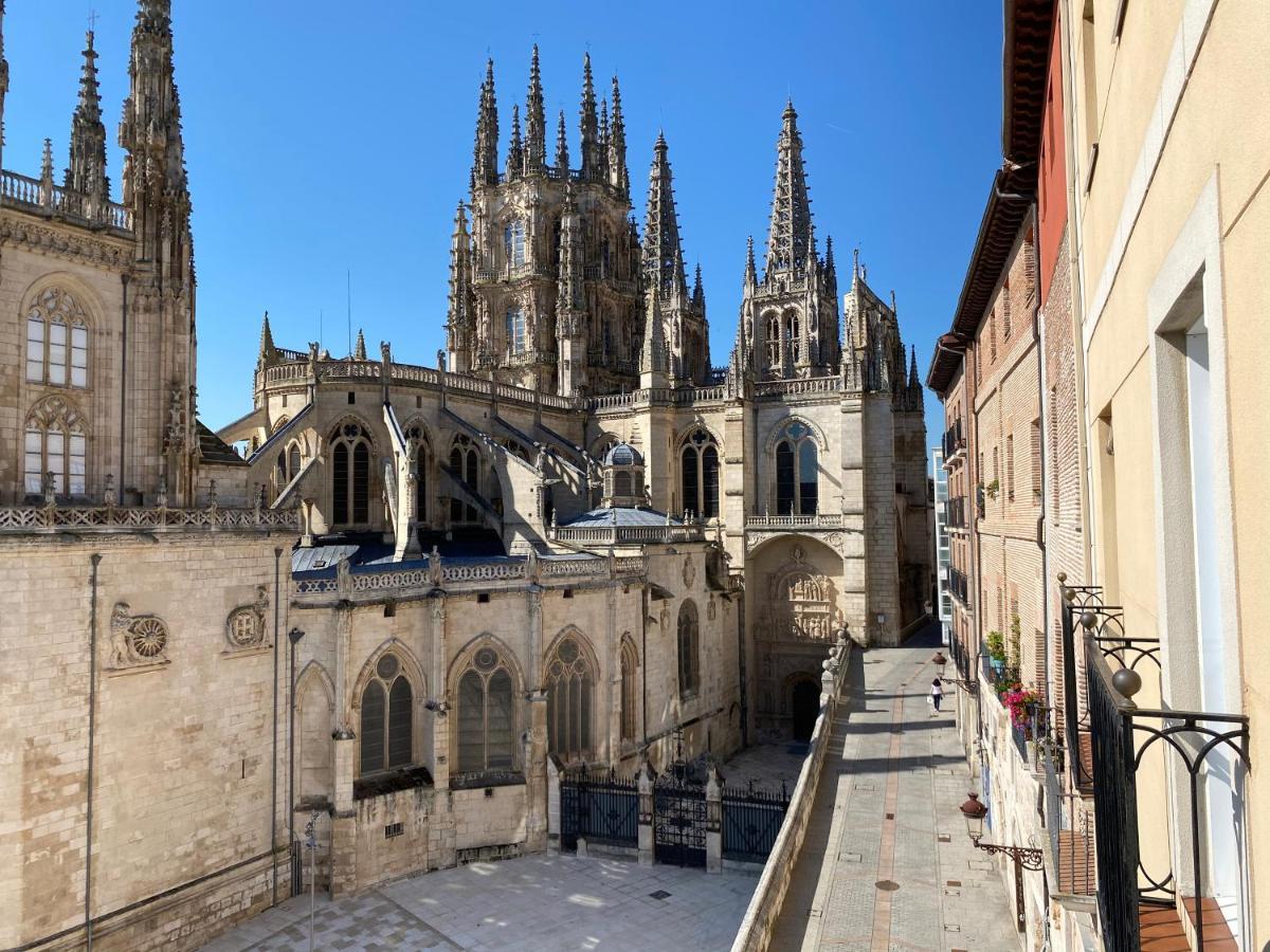 Contemplando La Catedral By Exclusive Burgos Apartments Kültér fotó
